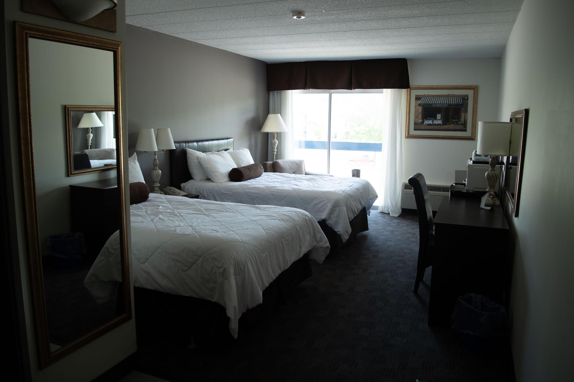 Days Inn By Wyndham Sudbury & Conference Centre מראה חיצוני תמונה