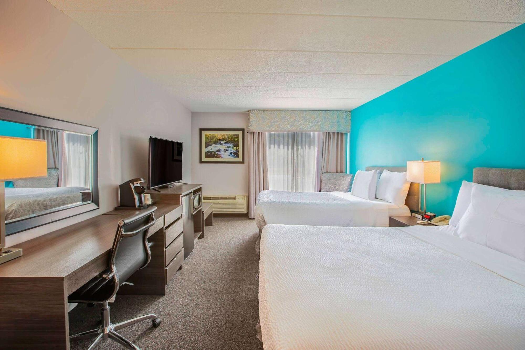 Days Inn By Wyndham Sudbury & Conference Centre מראה חיצוני תמונה