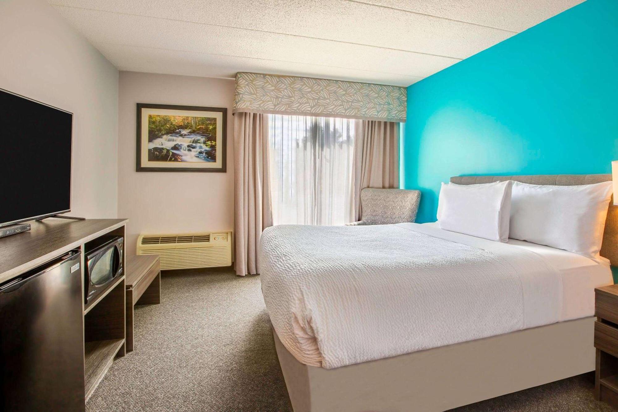 Days Inn By Wyndham Sudbury & Conference Centre מראה חיצוני תמונה